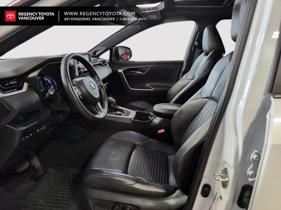 2020 Toyota RAV4 Hybrid XLE-12
