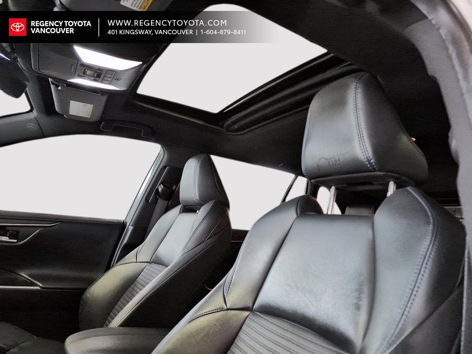 2020 Toyota RAV4 Hybrid XLE-11