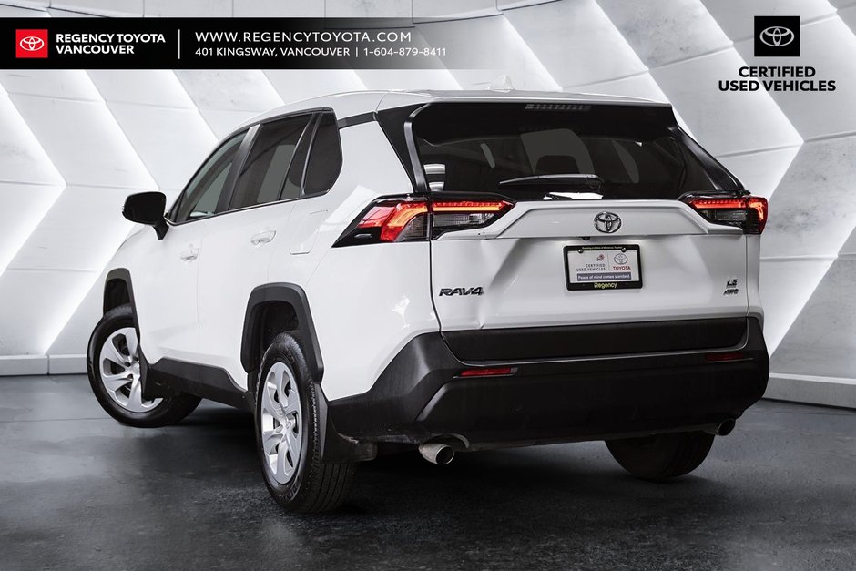 2024 Toyota Rav4 LE-10