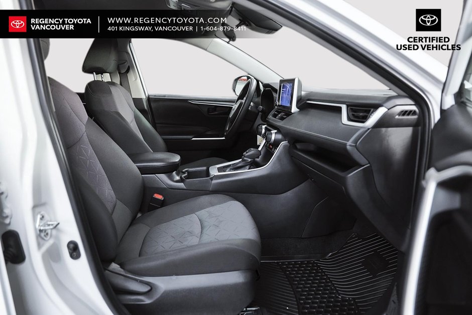 2024 Toyota Rav4 LE-16