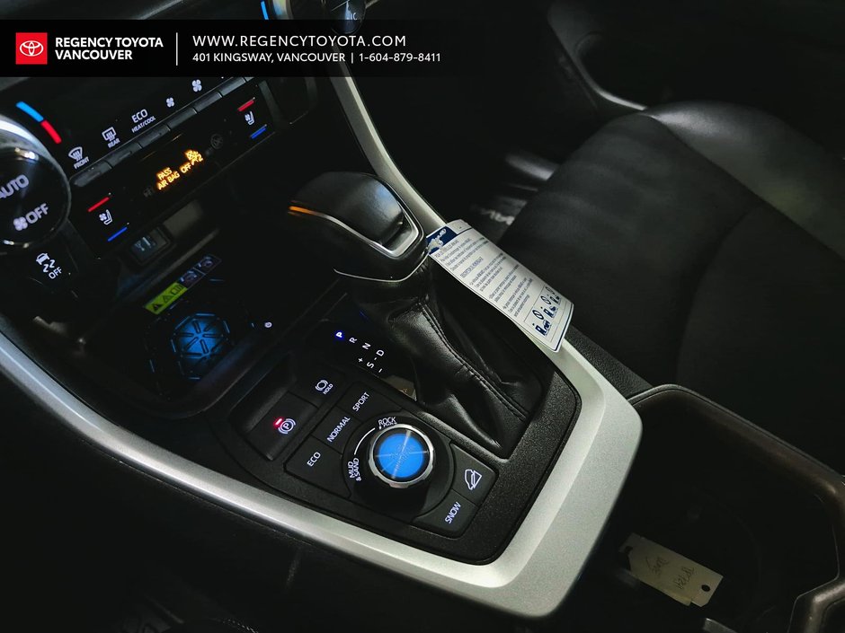 2024 Toyota RAV4 LIMITED-17