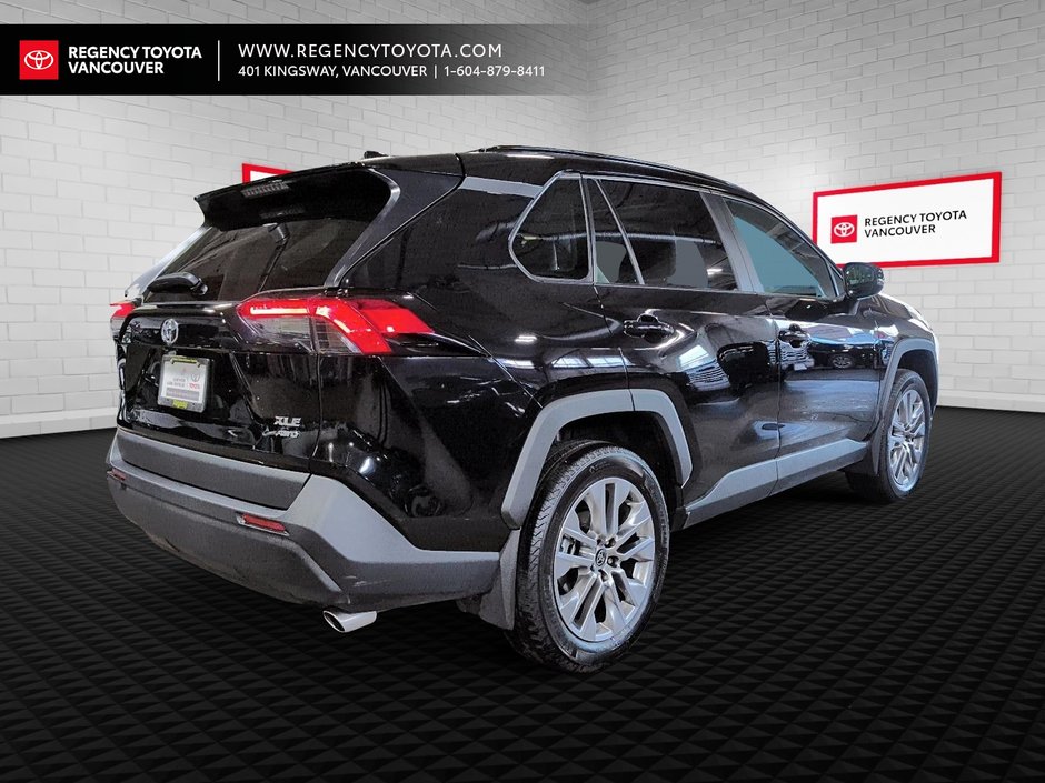 2024 Toyota RAV4 XLE-9