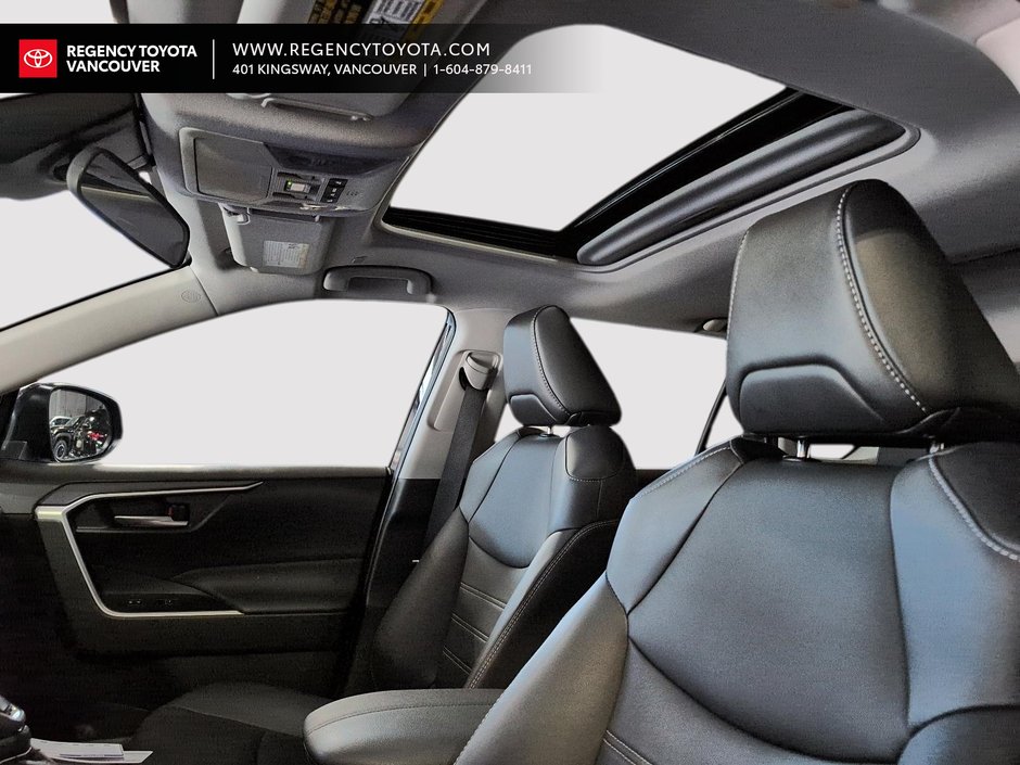 2025 Toyota RAV4 XLE AWD R1RFVT-11