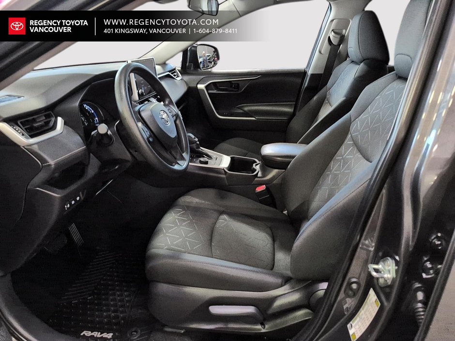 2025 Toyota RAV4Base Hybrid LE-11