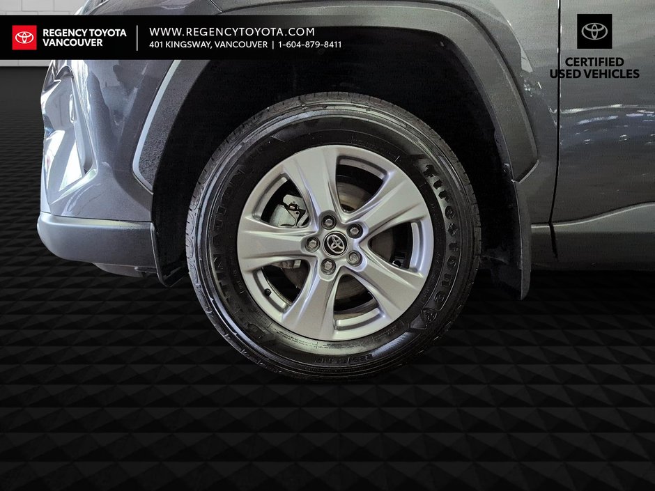 2025 Toyota RAV4Base Hybrid LE-1
