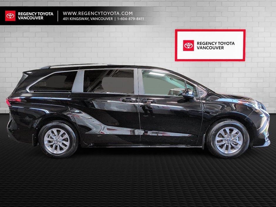 2025 Toyota Sienna LE AWD 8-Pass LE AWD-8