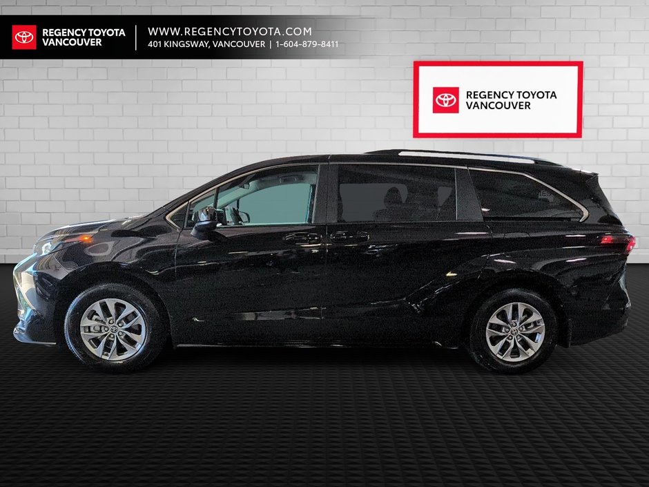 2025 Toyota Sienna LE AWD 8-Pass LE AWD-2