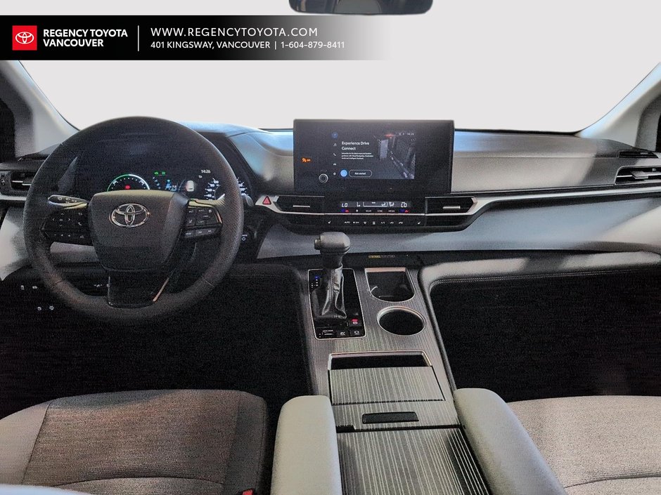 2025 Toyota Sienna LE AWD 8-Pass LE AWD-17