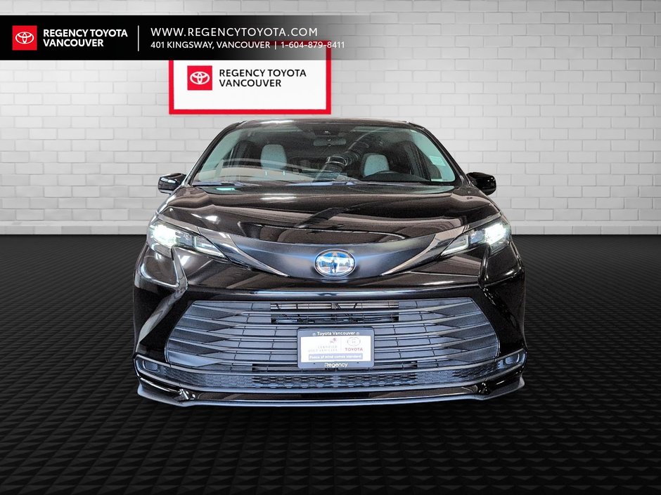 2025 Toyota Sienna LE AWD 8-Pass LE AWD-7