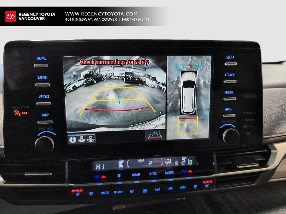 2023 Toyota Sienna Hybrid LIMITED  7-PASS-16