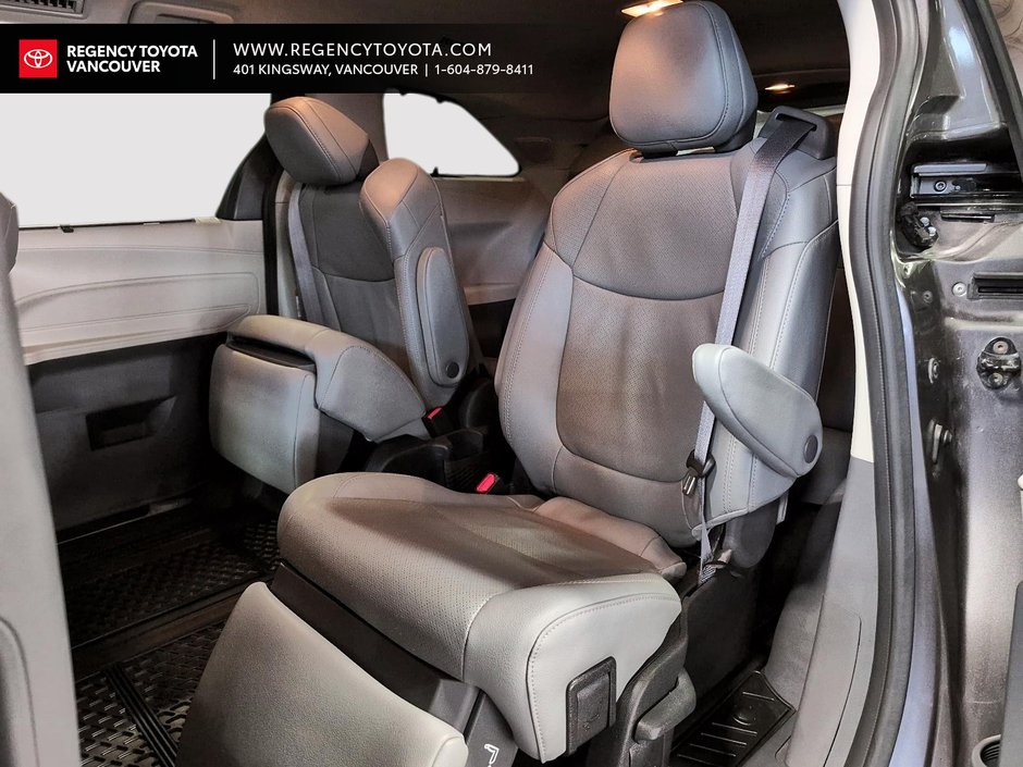 2023 Toyota Sienna Hybrid LIMITED  7-PASS-20