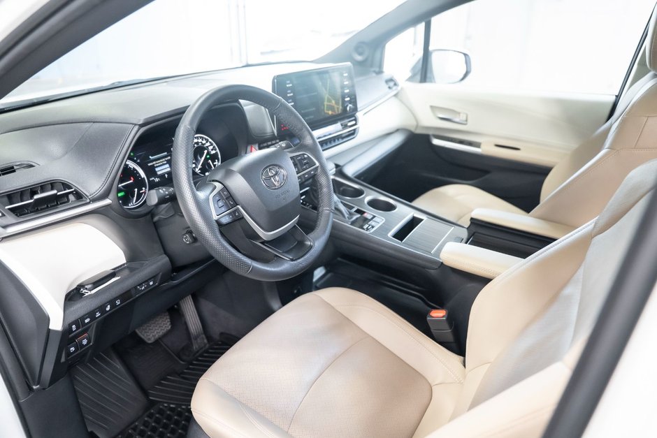 2024 Toyota Sienna LIMITED AWD 7 PASS-10