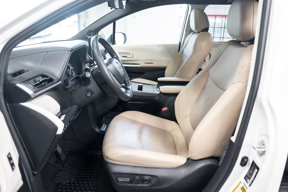 2024 Toyota Sienna LIMITED AWD 7 PASS-11