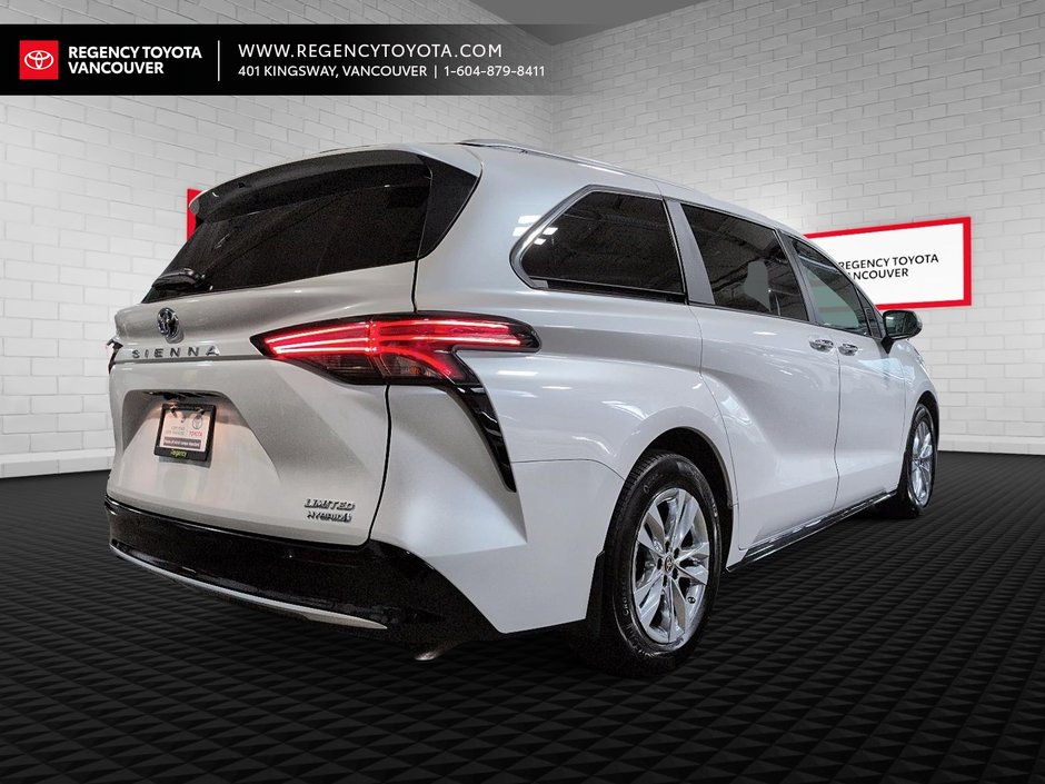 2024 Toyota Sienna Limited AWD 7-Pass-9