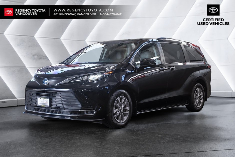 2022 Toyota Sienna XLE 8-Pass-0