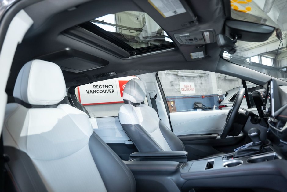 2022 Toyota SIENNA XSE AWD 7-PASS-21