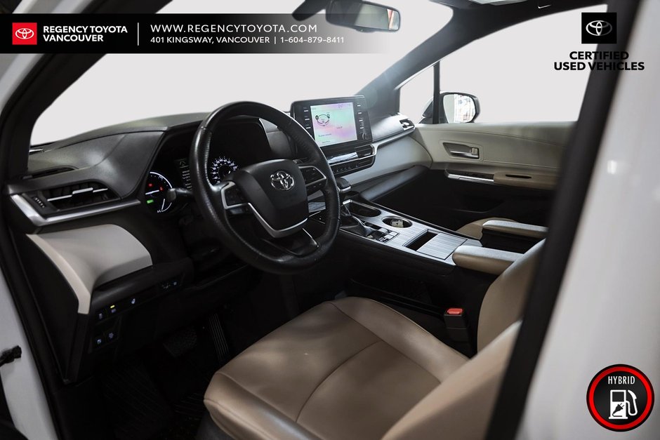 2021 Toyota Sienna XLE AWD 7 PASSENGER-8