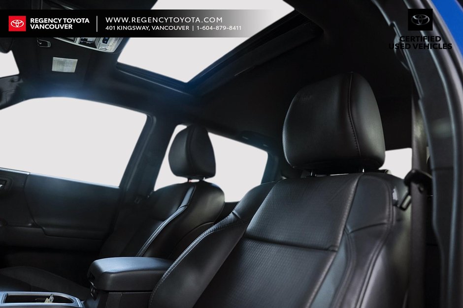 2022 Toyota Tacoma 4x4 Double Cab 6A SB-12