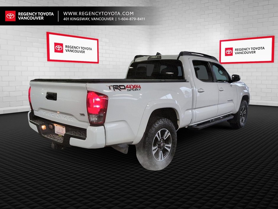 2017 Toyota Tacoma 4x4 Double Cab 6A SPORTS-9