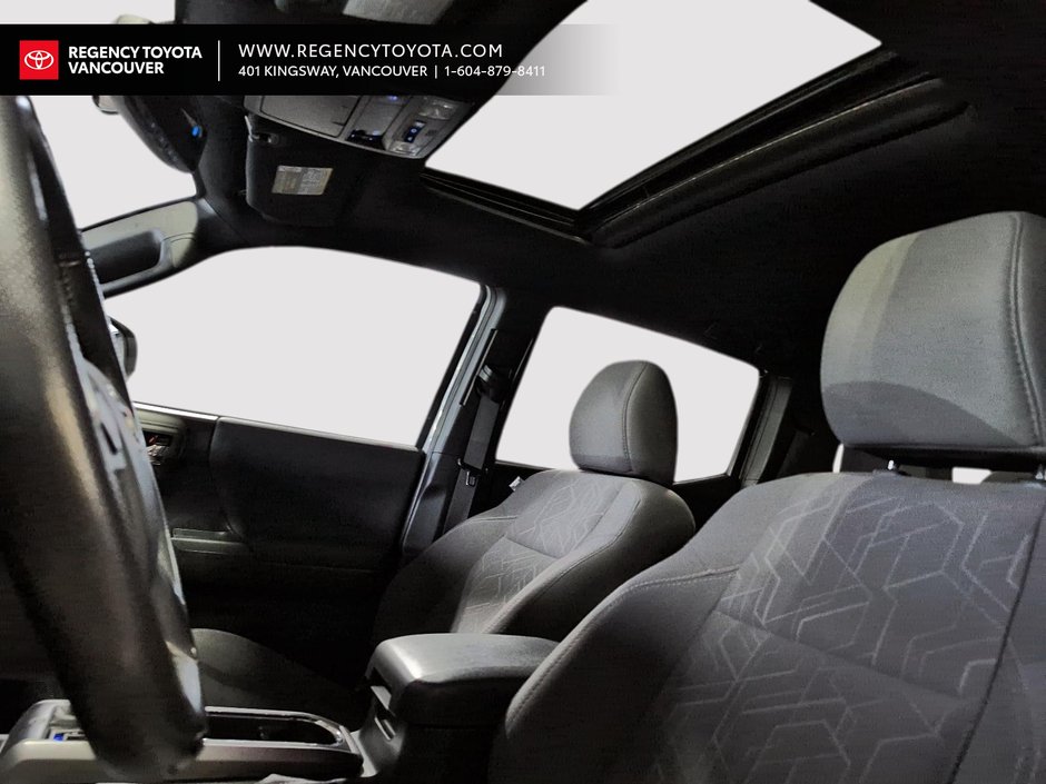 2017 Toyota Tacoma 4x4 Double Cab 6A SPORTS-11