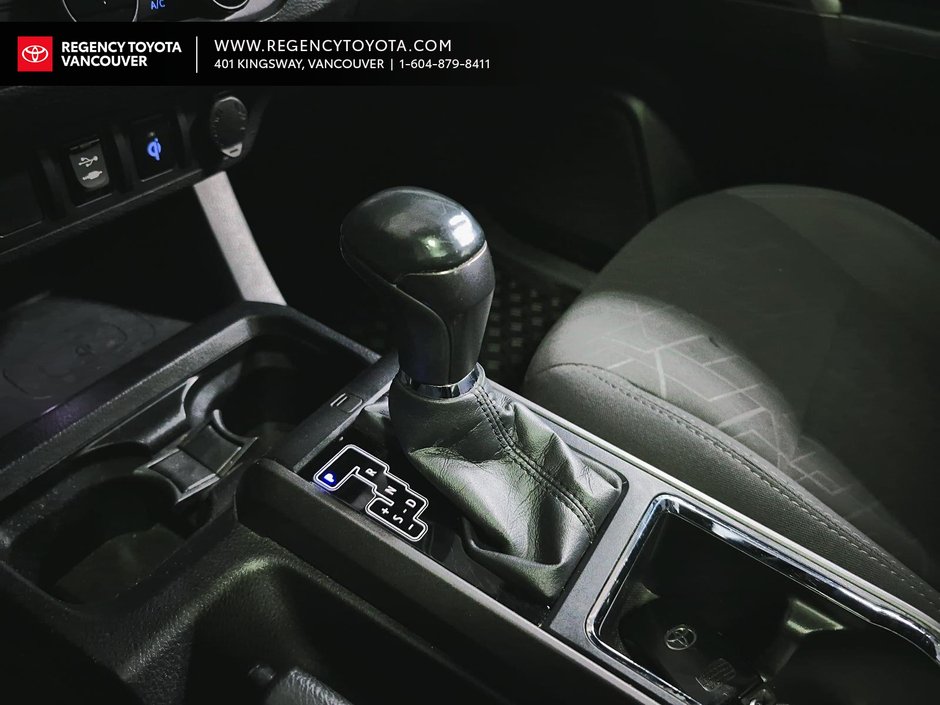 2017 Toyota Tacoma 4x4 Double Cab 6A SPORTS-17