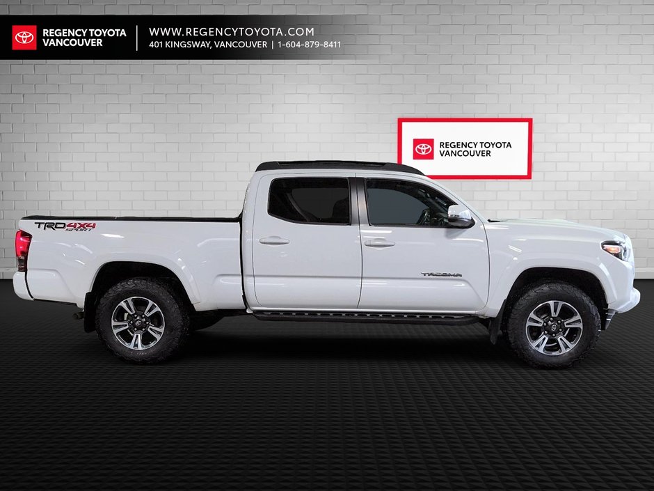 2017 Toyota Tacoma 4x4 Double Cab 6A SPORTS-8