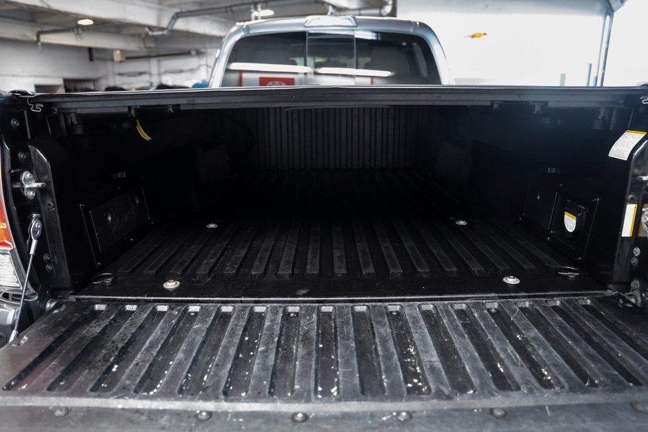 2017 Toyota Tacoma Limited Limited-14