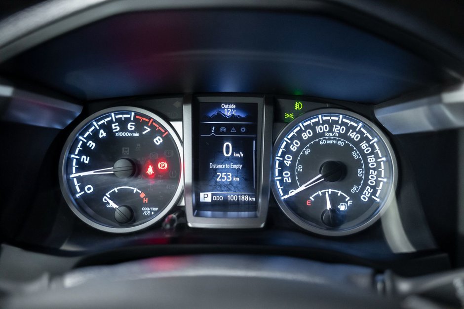 2021 Toyota TACOMA-4