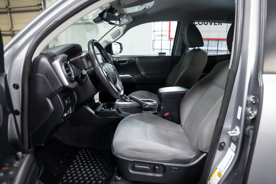 2021 Toyota TACOMA-8