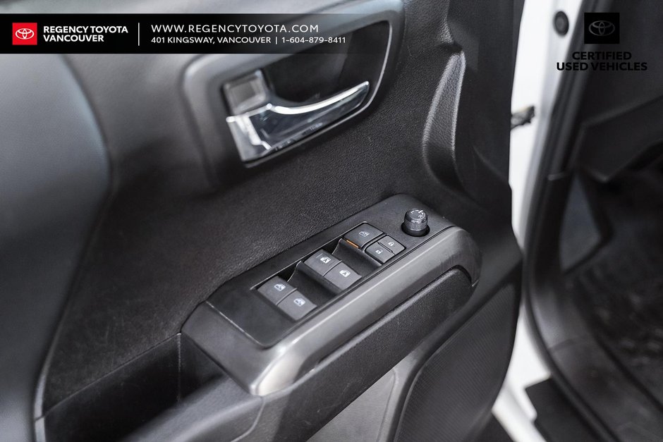 2023 Toyota Tacoma TRD SPORT-20