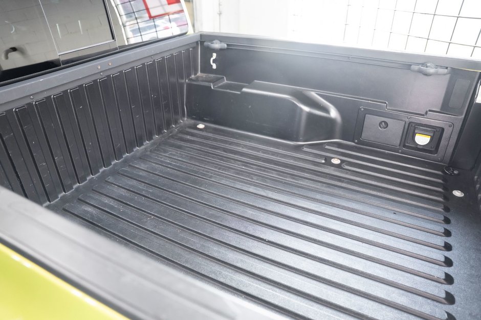 2023 Toyota Tacoma TRD OFF-ROAD PREMIUM-12