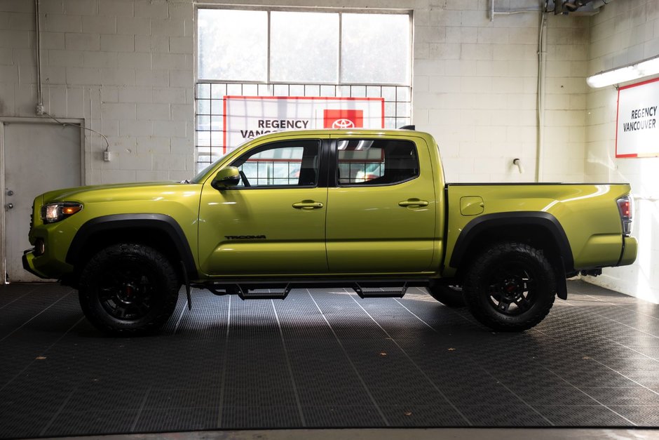 2023 Toyota Tacoma TRD OFF-ROAD PREMIUM-10