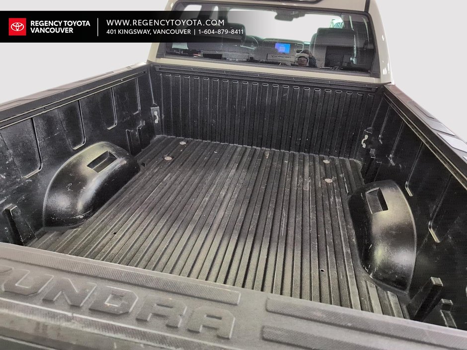 2024 Toyota Tundra CrewMax SR5 L SR5-6
