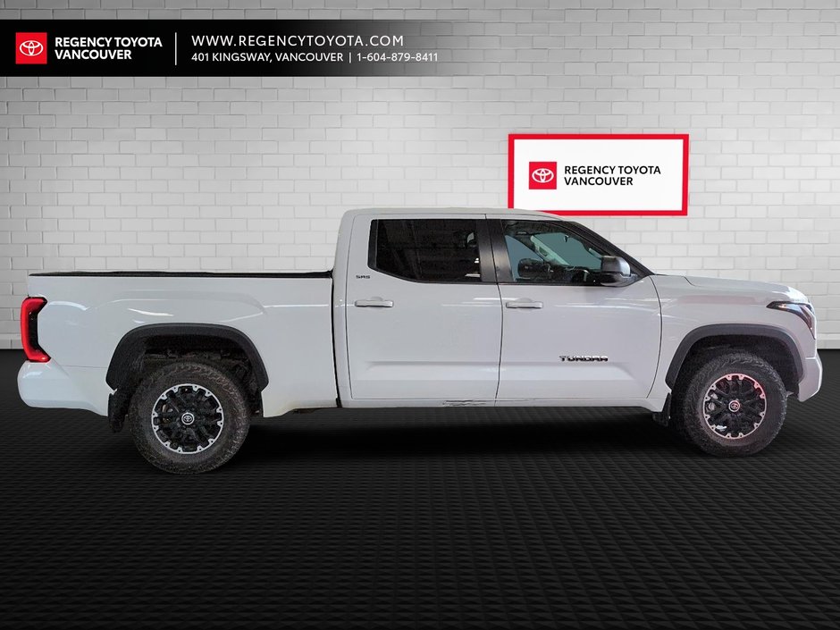 2024 Toyota Tundra CrewMax SR5 L SR5-8