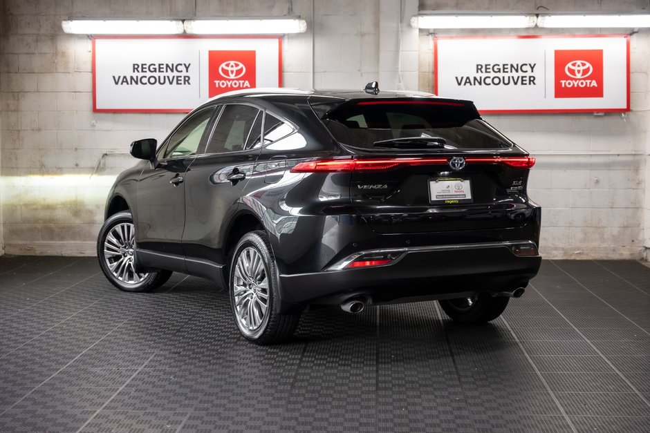 2022 Toyota Venza XLE AWD-11
