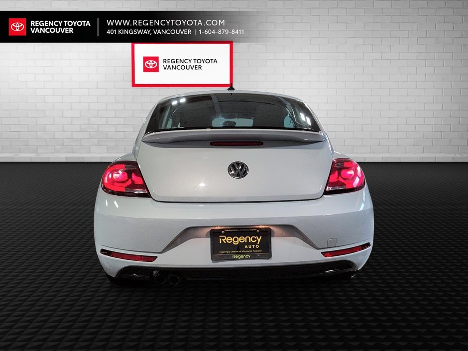2017 Volkswagen BeetleSE SE-4