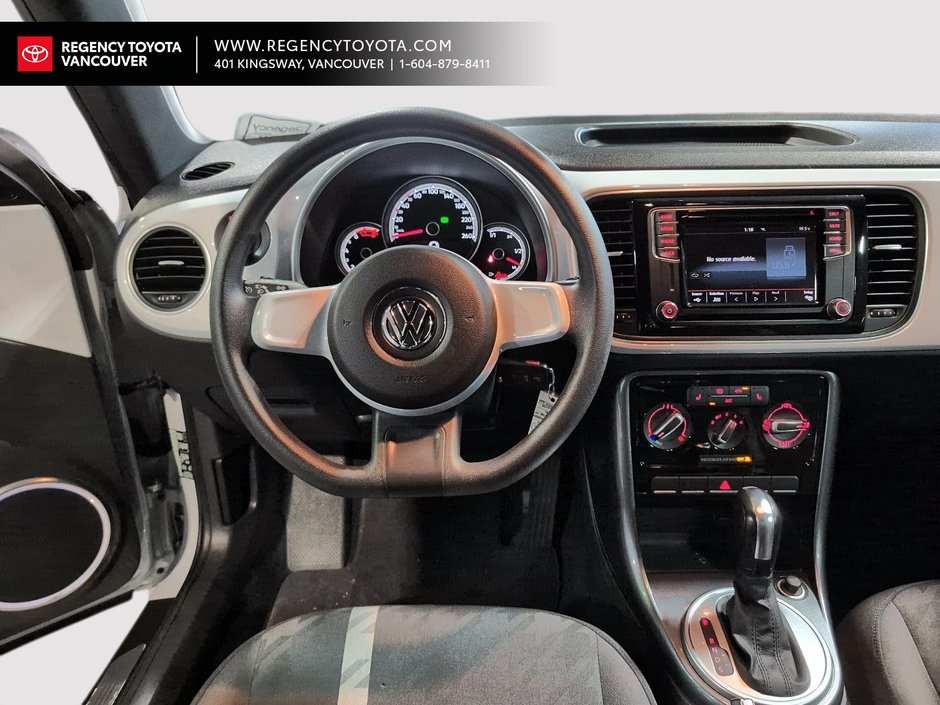 2017 Volkswagen BeetleSE SE-17