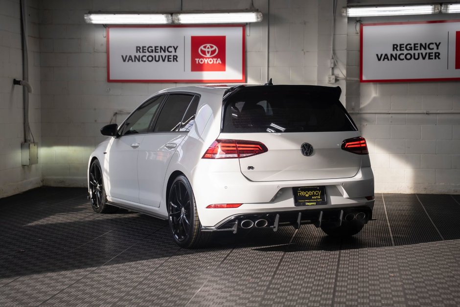 2019 Volkswagen Golf R-11