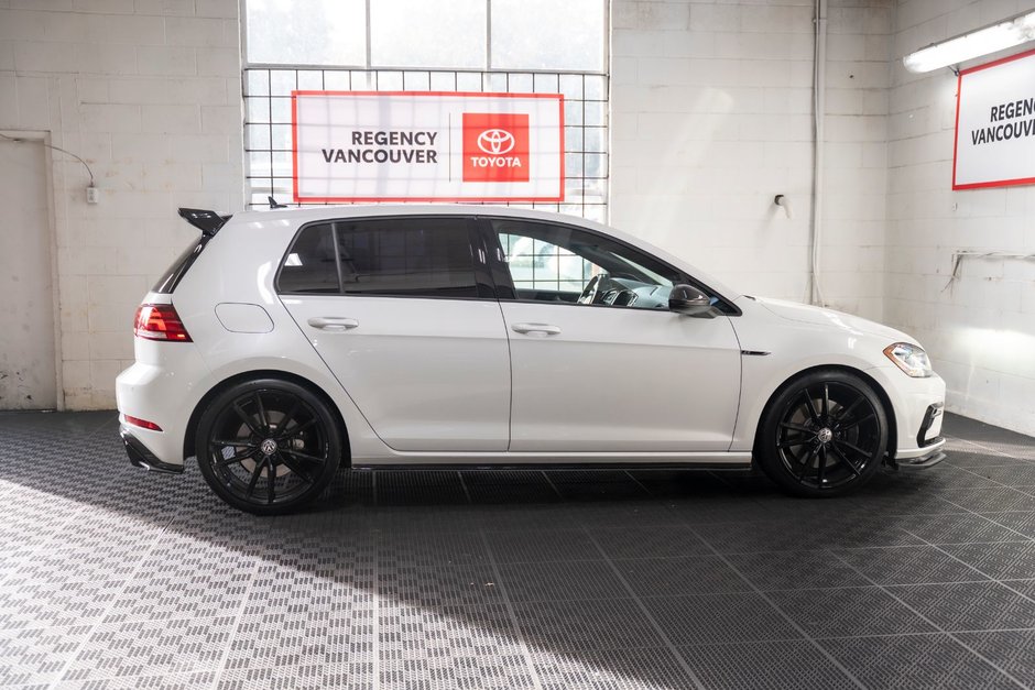 2019 Volkswagen Golf R-14