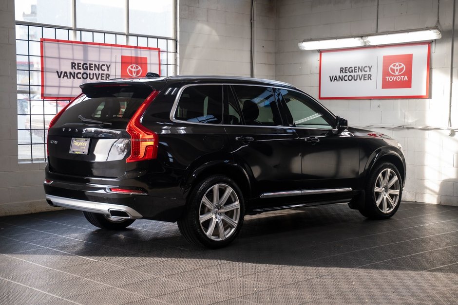 2017 Volvo XC90 T8 Inscription-14