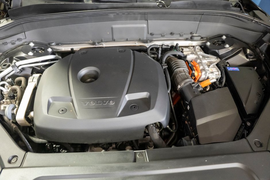 2017 Volvo XC90 T8 Inscription-20