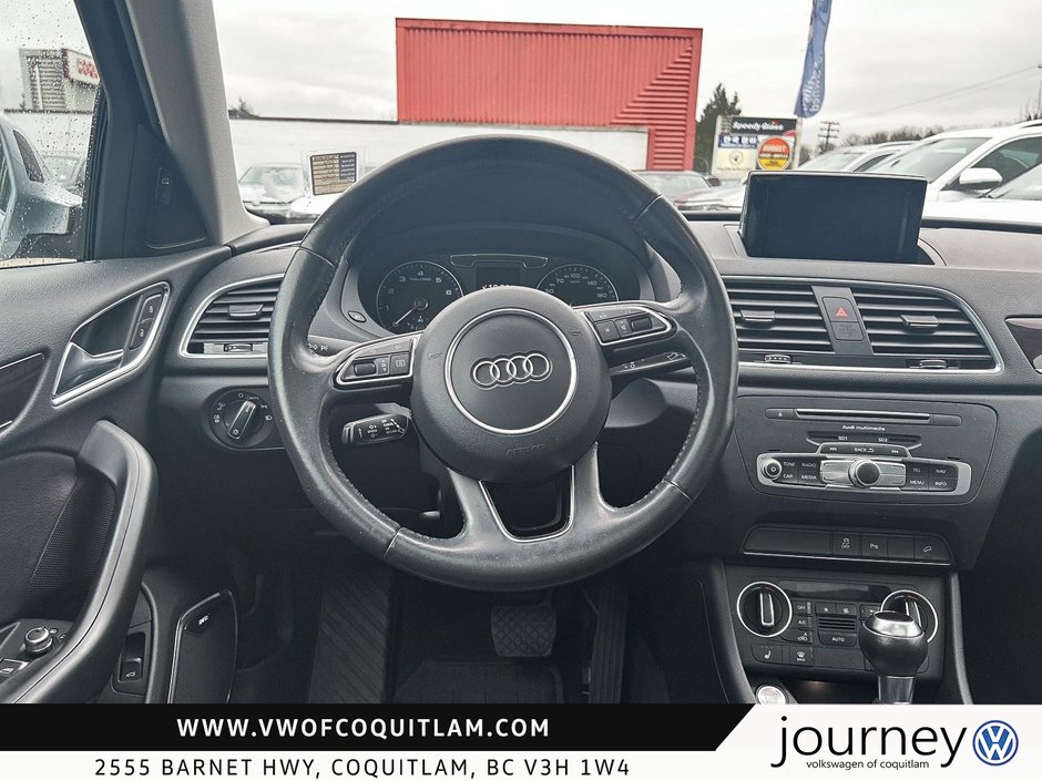 2016 Audi Q3 2.0T Technik quattro 6sp Tiptronic-9