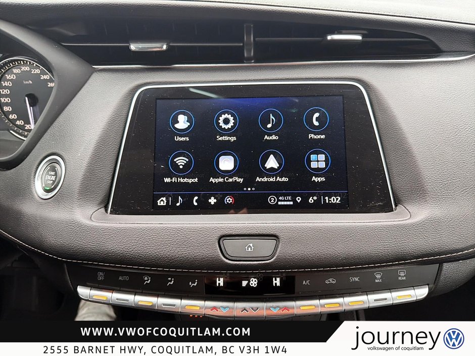 2022 Cadillac XT4 Luxury AWD-17