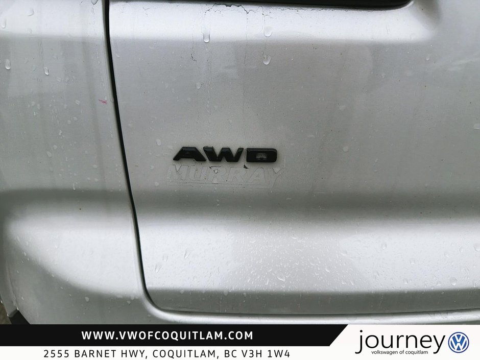 2022 Cadillac XT4 Luxury AWD-15