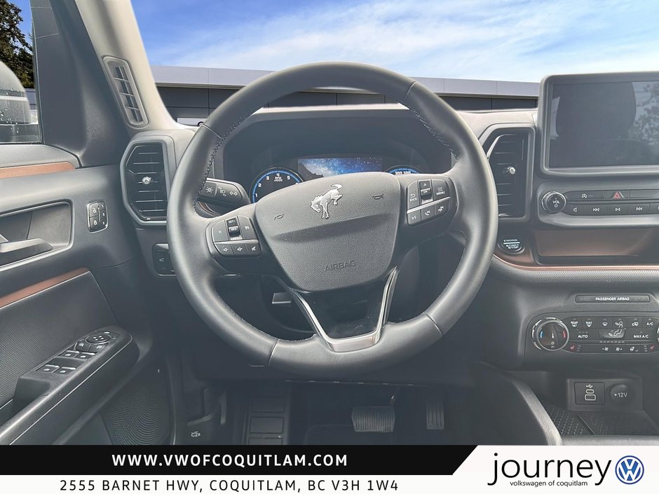 2024 Ford Bronco Sport Outer Banks 4x4-11