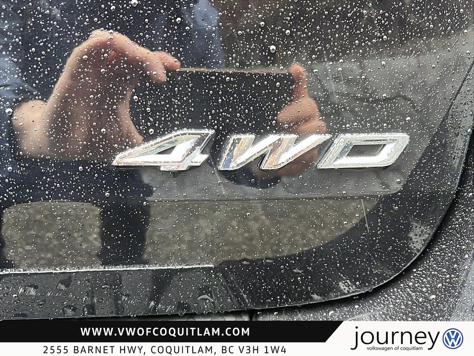 2021 Ford Explorer Limited-17