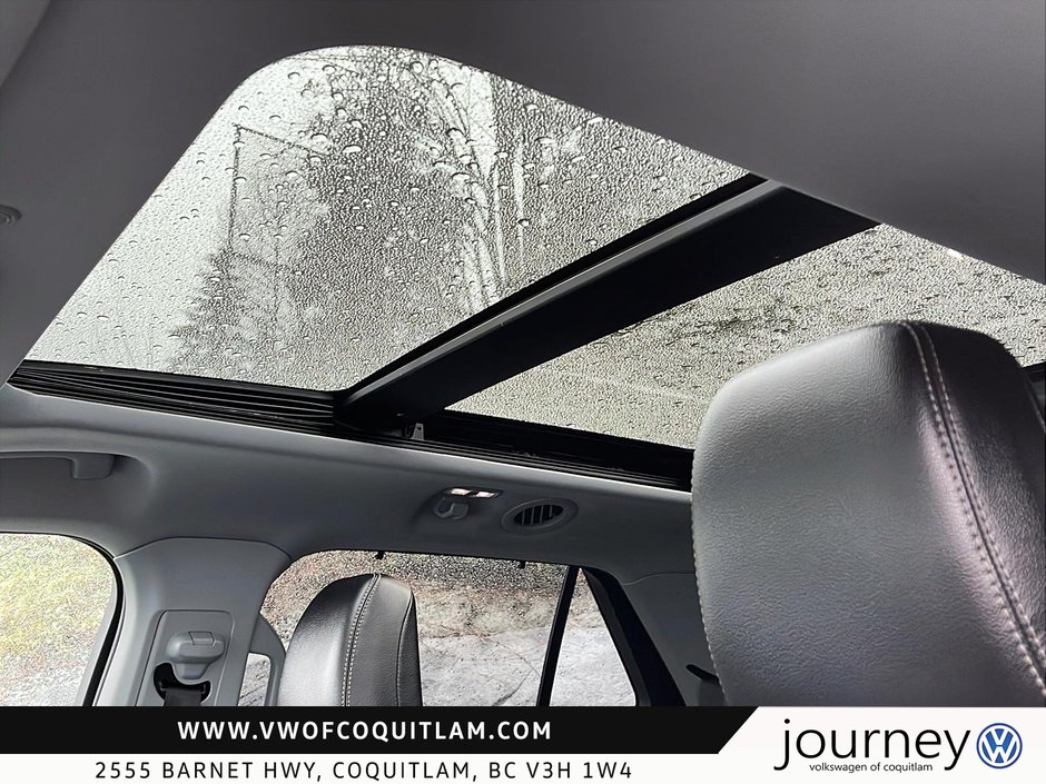 2021 Ford Explorer Limited-16