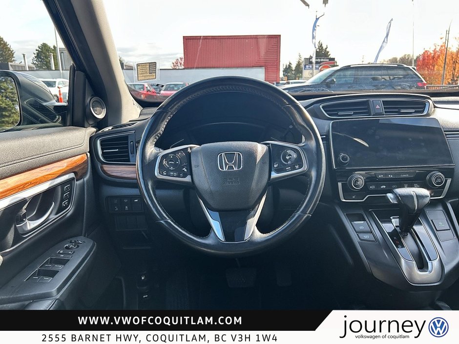 2017 Honda CR-V Touring AWD-10