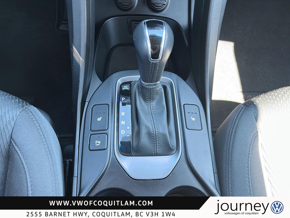 2015 Hyundai Santa Fe Sport 2.4L AWD Premium-15