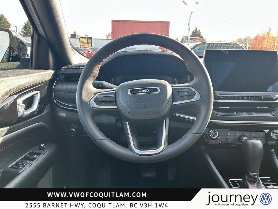 2023 Jeep Compass 4x4 Trailhawk-9